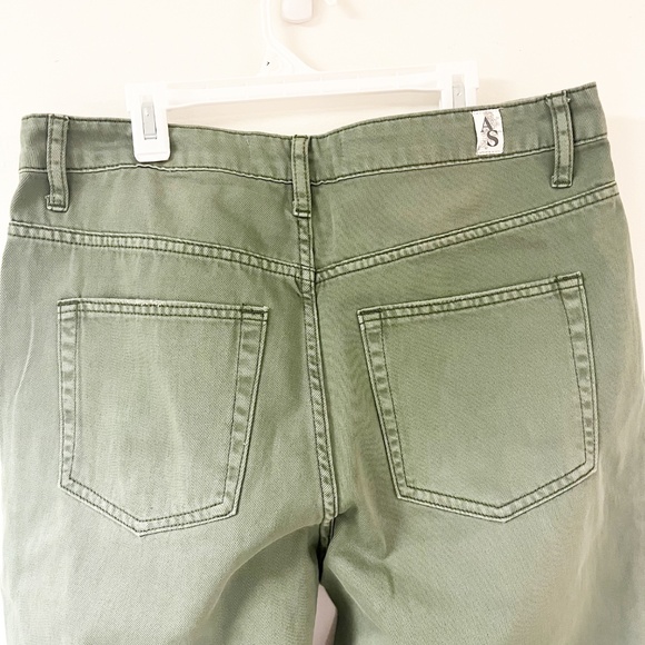 Altar'd State Olive Green Distressed Cropped Wide-Leg Jeans - Picture 9 of 12